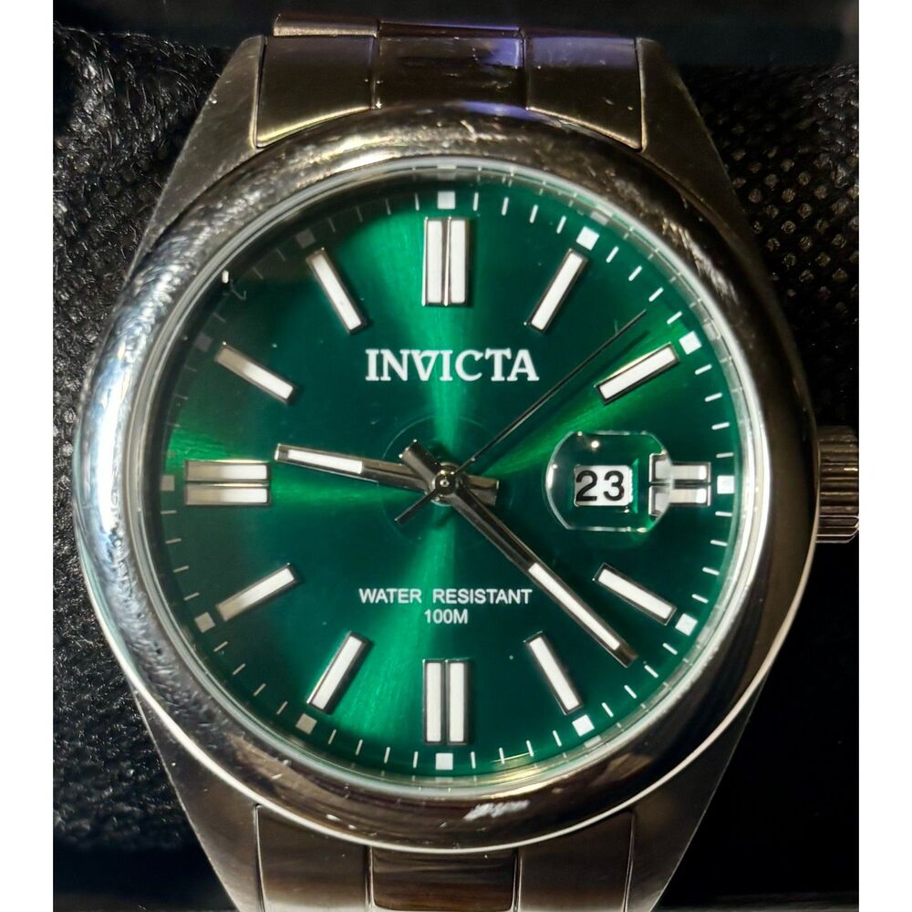 STUNNING INVICTA PRO DIVER GREEN DIAL – FRESH BATTERY!